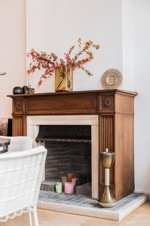 Traditional Chic, High Ceilings' Apt Aircos And Garage Antwerp Exterior photo