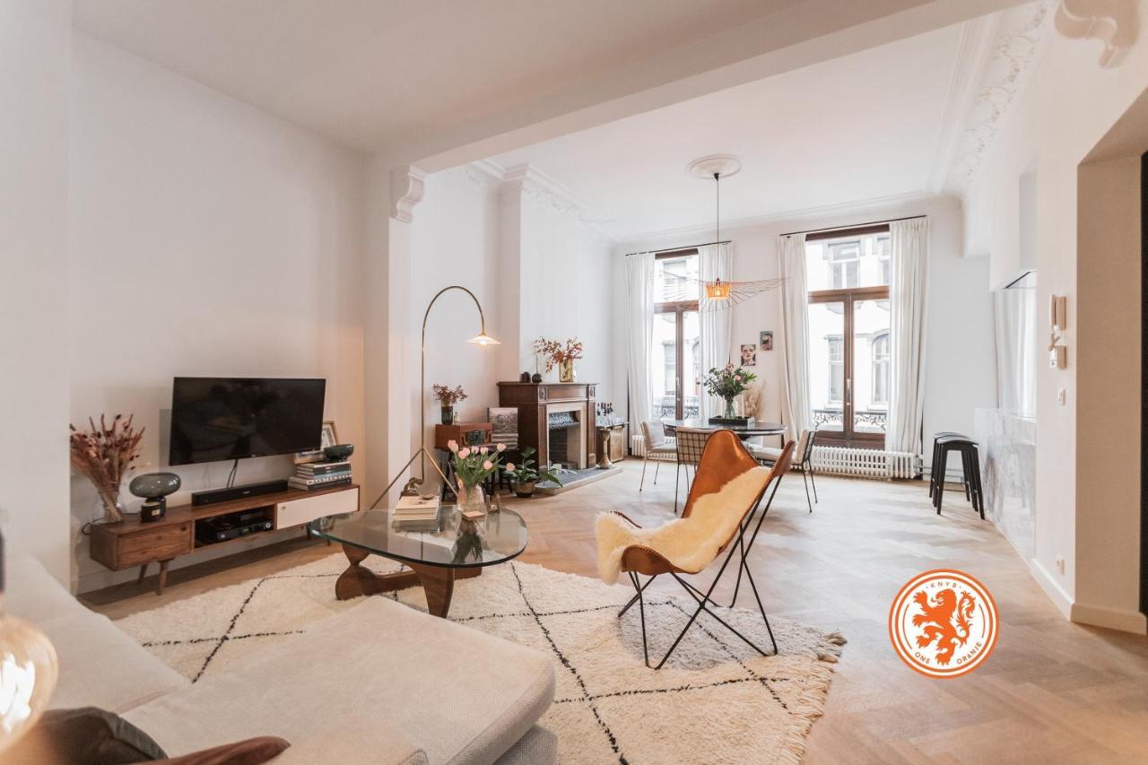 Traditional Chic, High Ceilings' Apt Aircos And Garage Antwerp Exterior photo